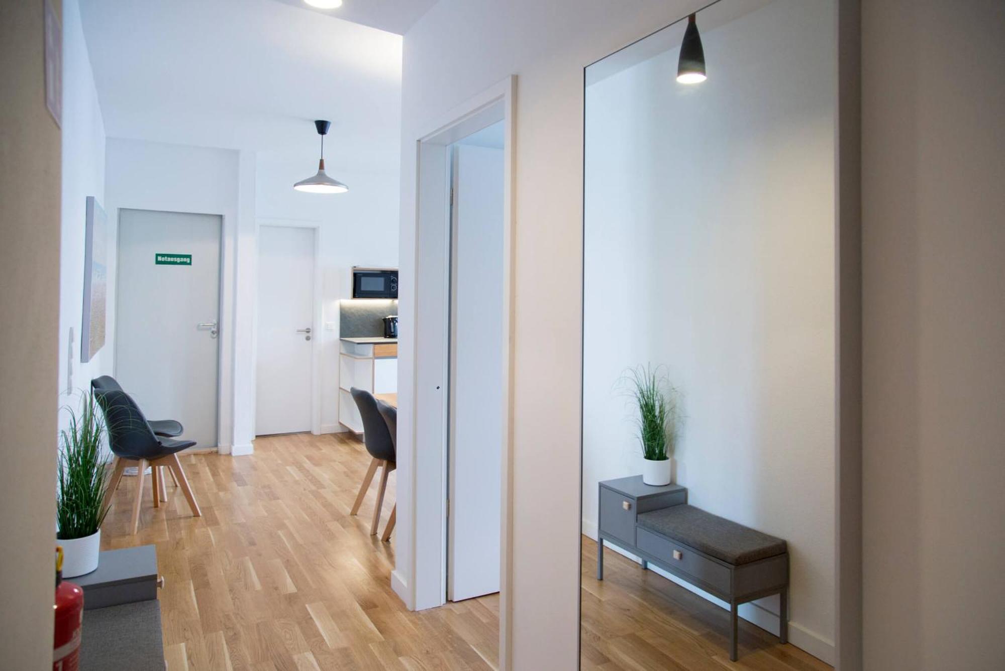 Madflats Hotel-Apartments S-Bahn Friedenau Берлін Номер фото