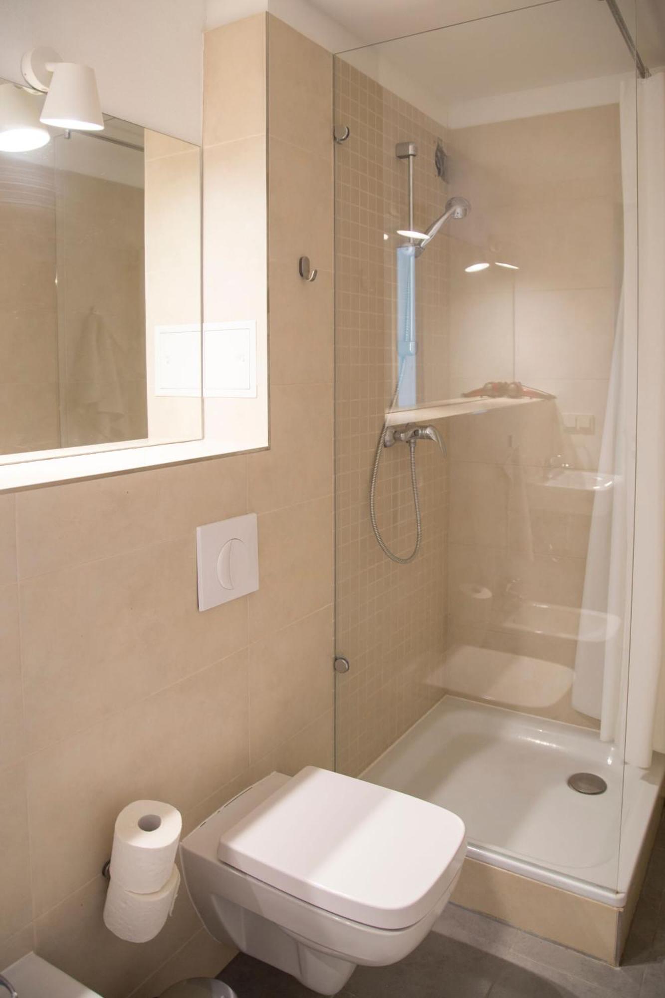 Madflats Hotel-Apartments S-Bahn Friedenau Берлін Номер фото